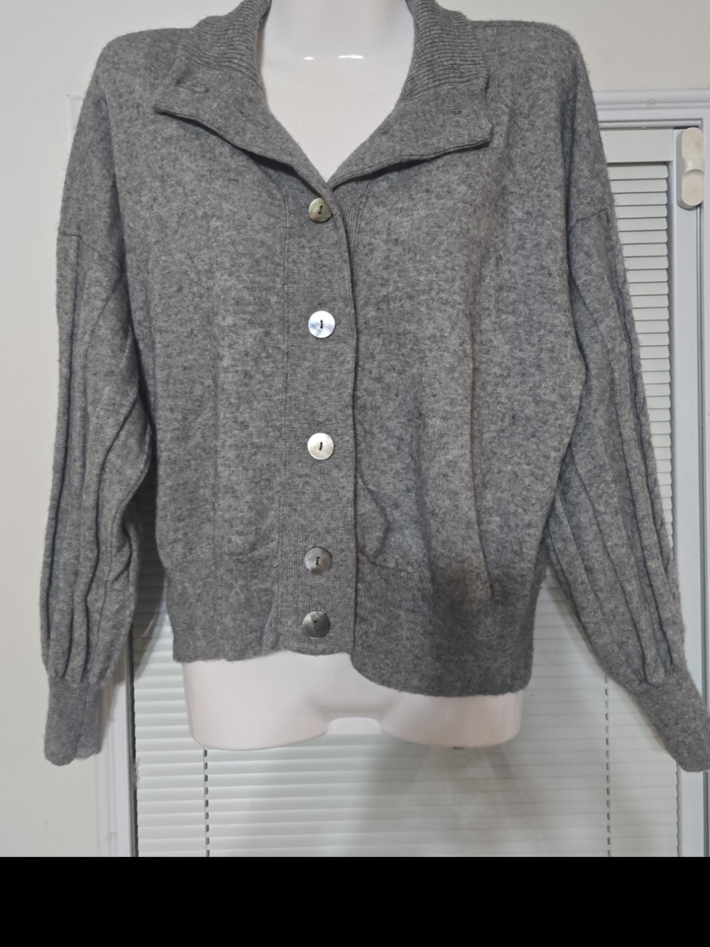 RARE! HTF! SCOTT & SCOTT LONDON EDIT 90% Merino Wool & 10% Cashmere sweater